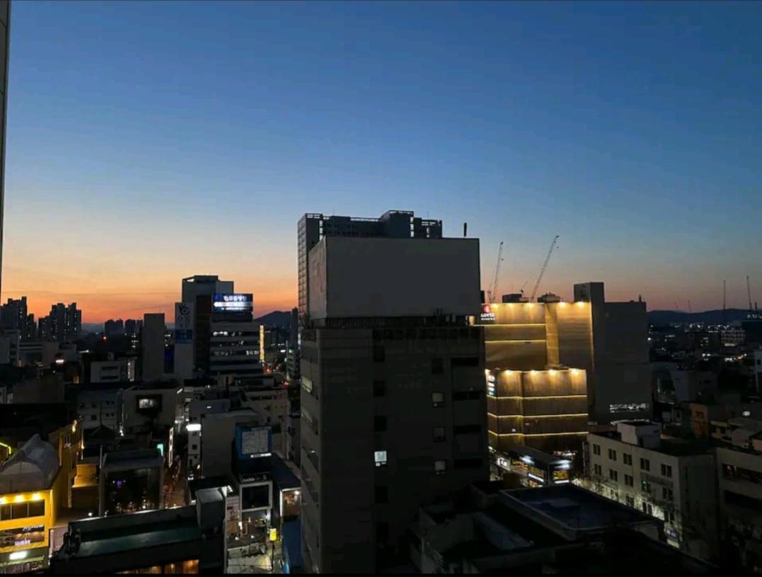 Feel At Home 동성로스타 비앤비 大邱 エクステリア 写真